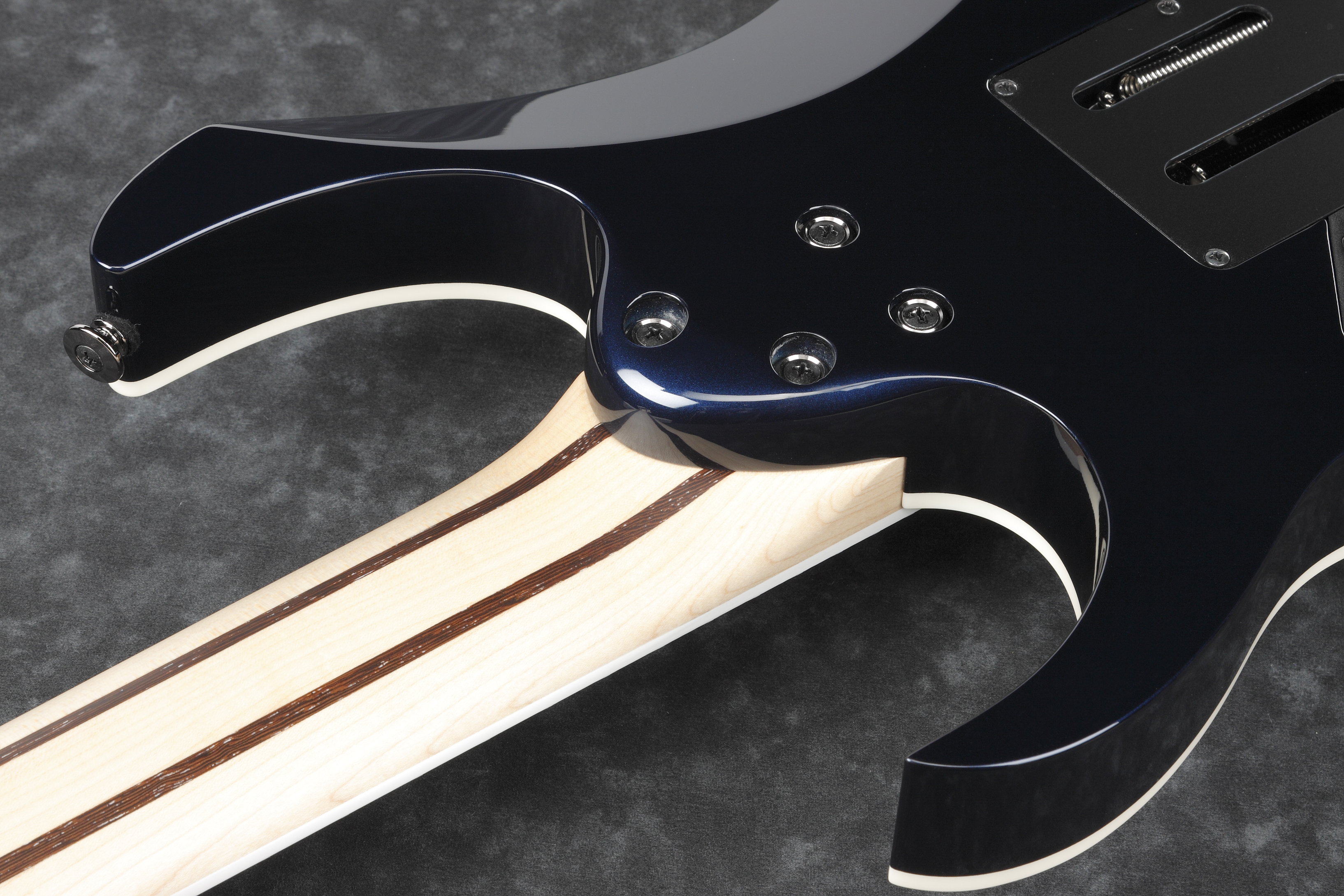 RG2027RXL-DTB Prestige RG E-Gitarre